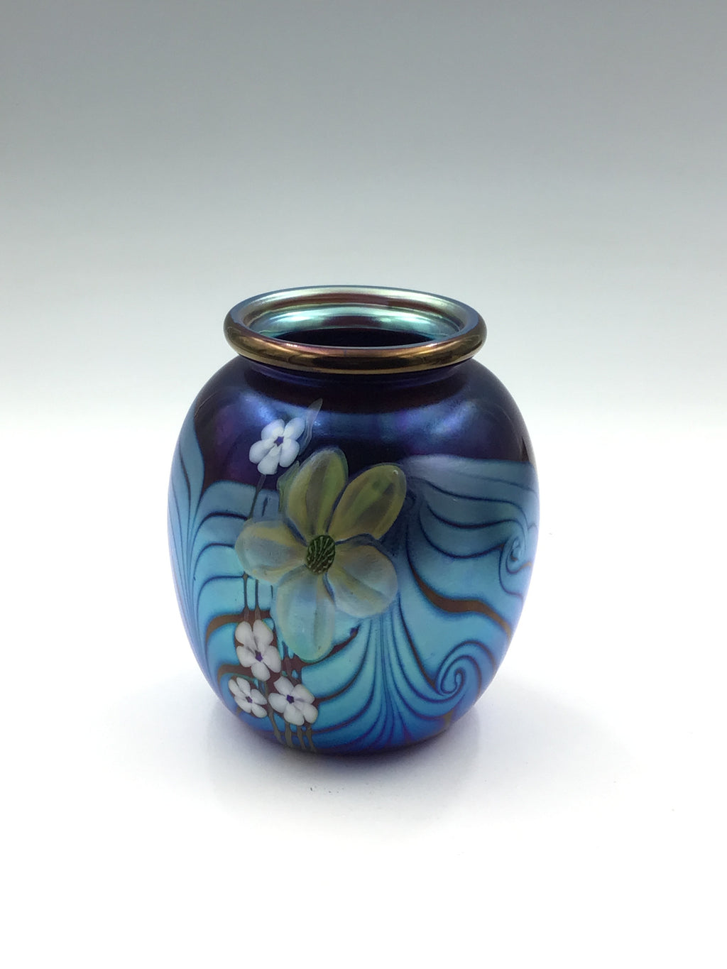 Vases – Orient & Flume Art Glass